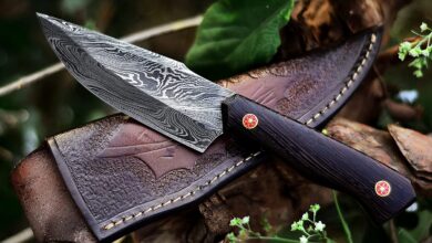 Damascus knives