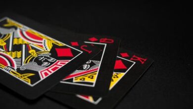 black queen card game