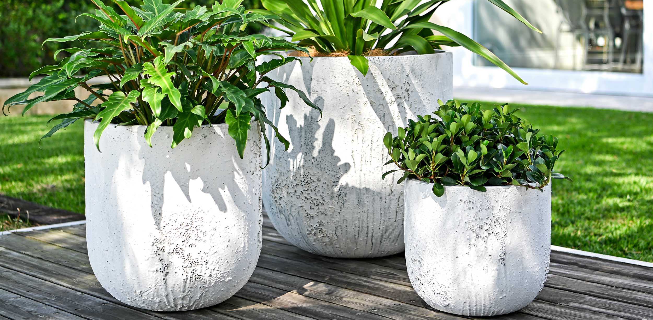 Extra Large Lightweight Outdoor Pots