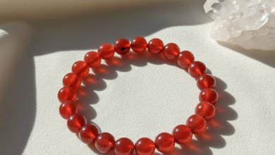 Handmade vs Store-Bought Gifts