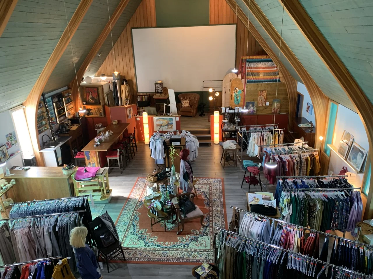 Hanna Clothing Store