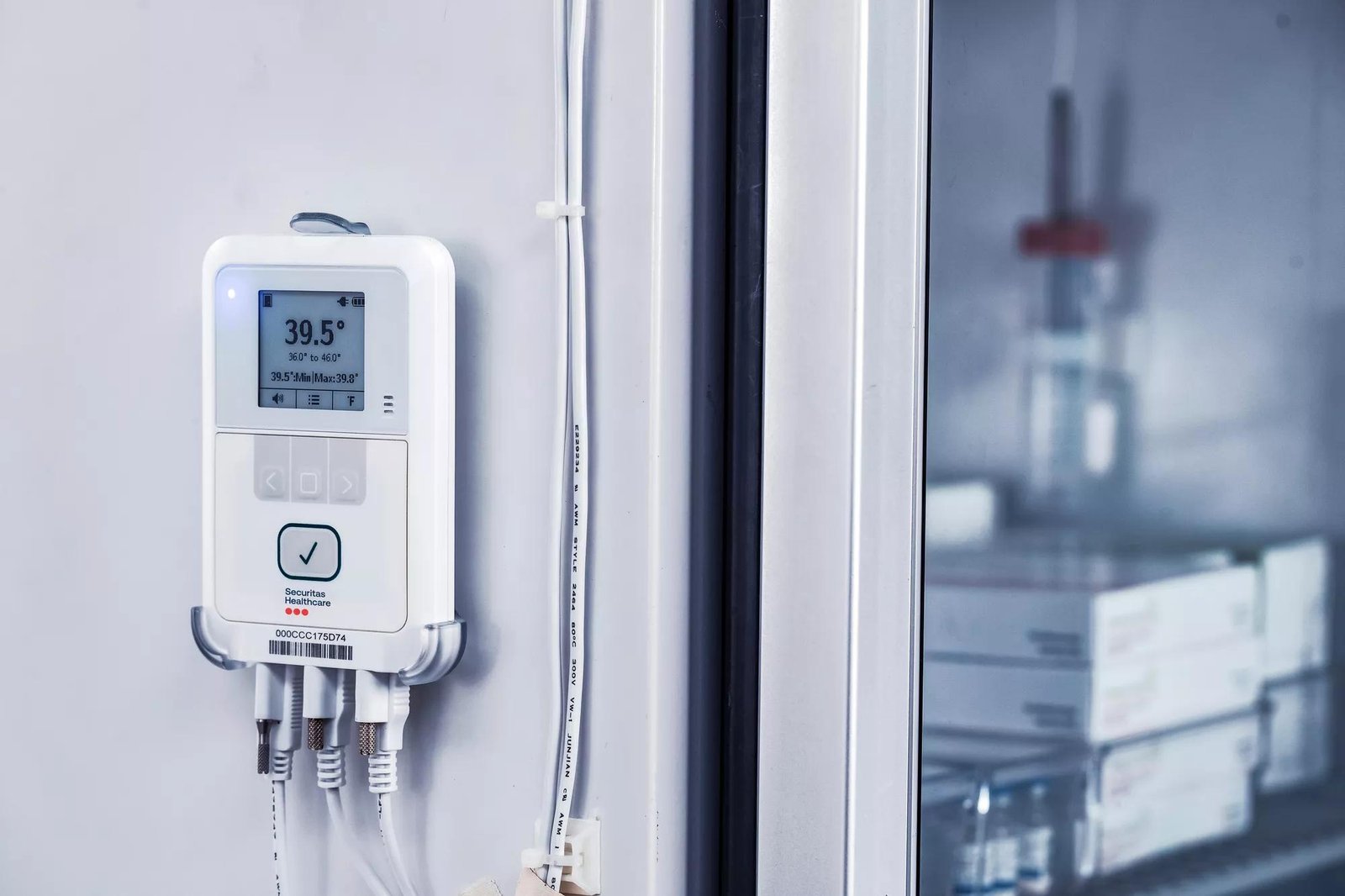Vaccine Temperature Data Logger
